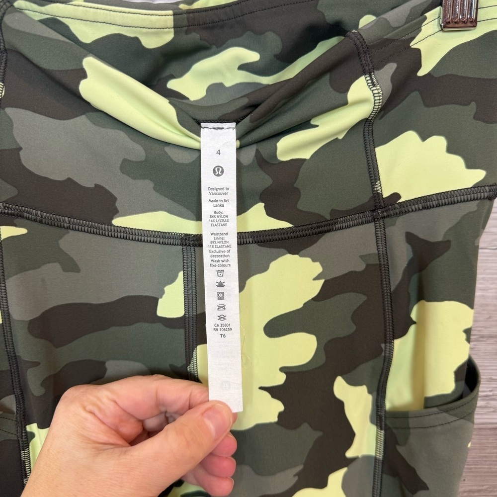 Lululemon Fast and Free High-Rise Tight 25” Pockets - Camo Yellow Multi Size 4 - Picture 2 of 12